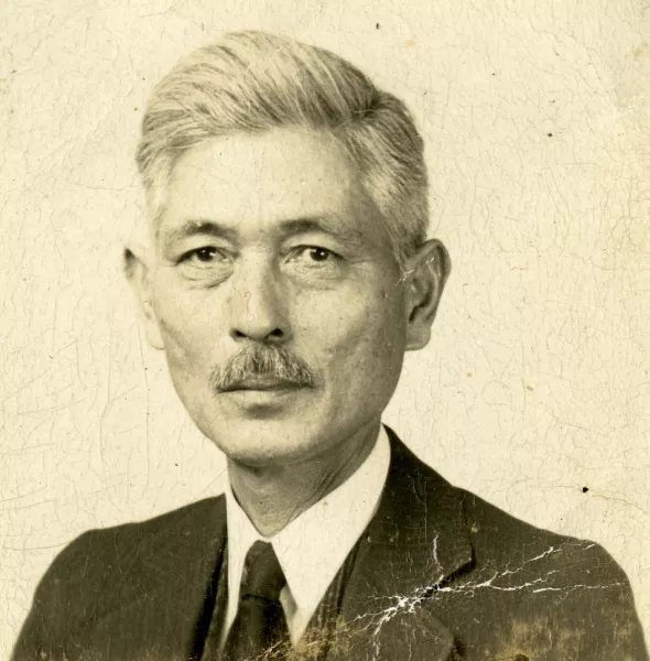 Mitsuo Tokunaga.