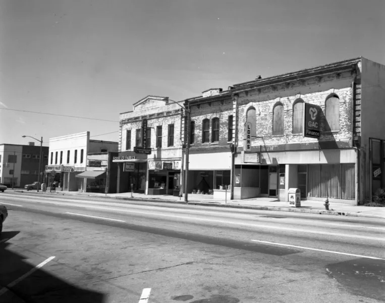 West side of 1700 block of Main Street, 1978.