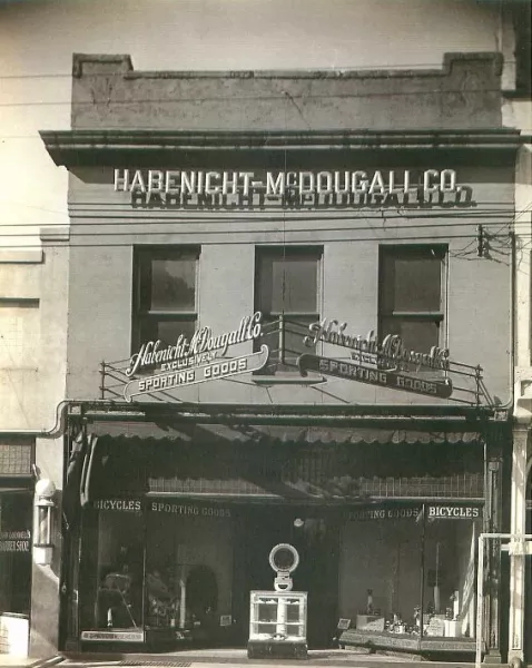 Habenicht-McDougall building, pre-1937.