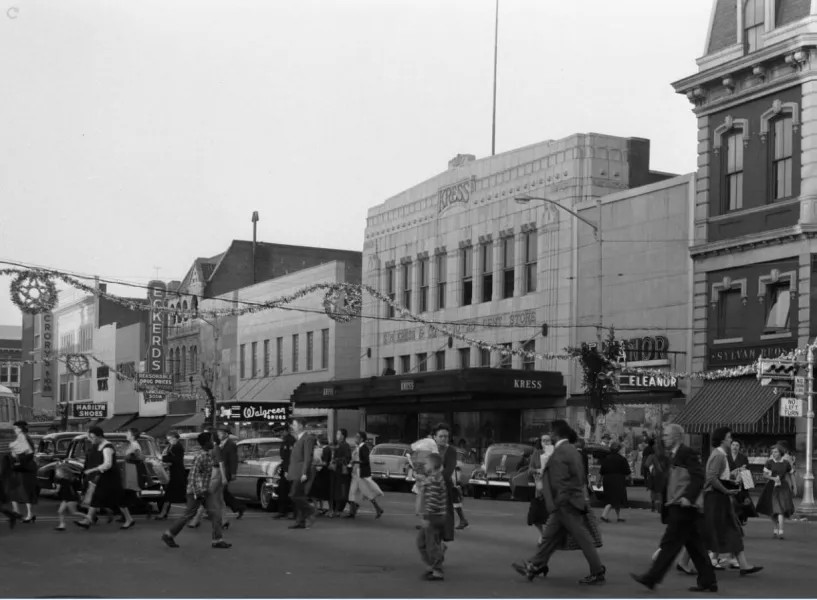 Kress five & dime store, 1952. Image courtesy Richland Library.